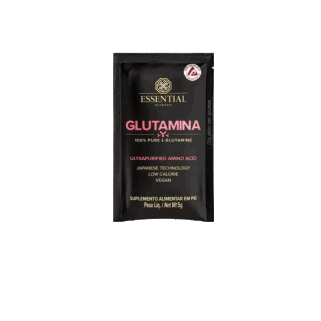 Sachê de Glutamina 5 g da Essential Nutrition sobre fundo claro